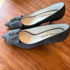 Bettye Muller Gray Suede Pumps